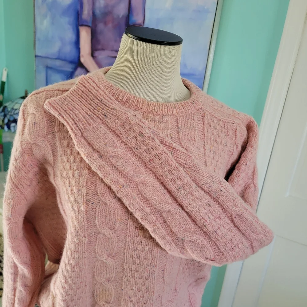 Vintage "Izod Club" Cable Knit Sweater - Picture 2 of 9